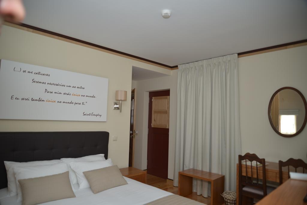 Casa Cachada ξενώνας Μπράγκα Δωμάτιο φωτογραφία